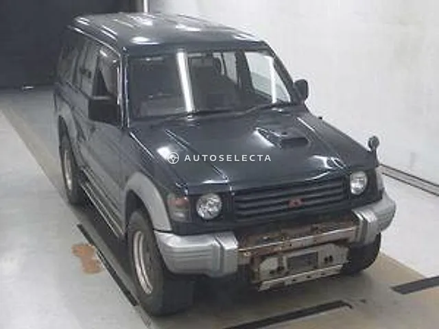 Mitsubishi Pajero 1995, auction grade R