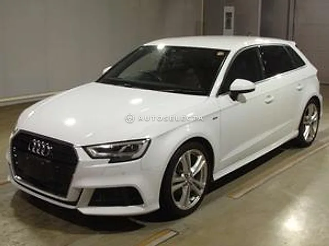 Audi A3 2019, auction grade 4