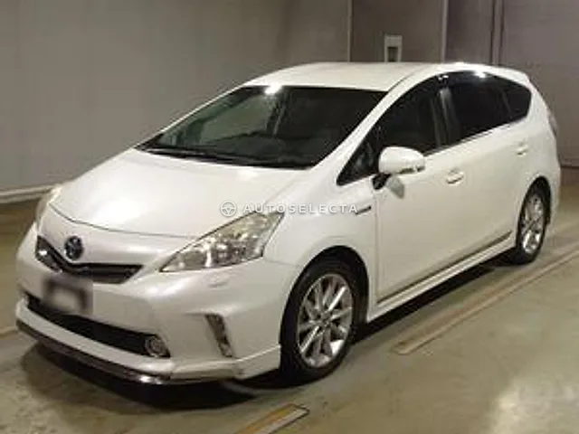 Toyota Prius Alpha 2012, auction grade 3.5