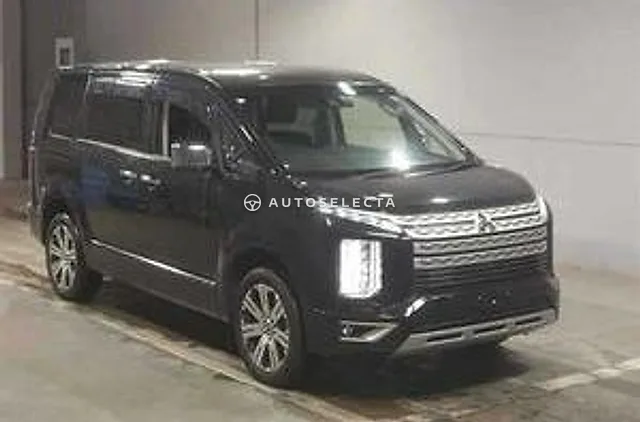 Mitsubishi Delica D:5 2023, auction grade R