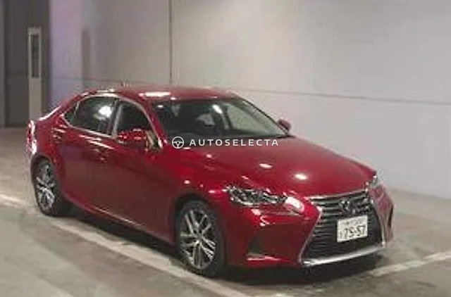 Lexus IS 2018, auction grade 5