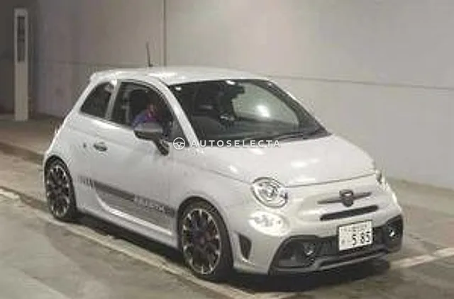 Fiat Abarth 695 2017, auction grade 4