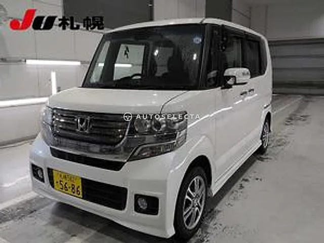 Honda N-BOX 2015, auction grade R