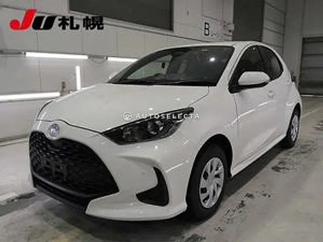 Toyota Yaris 2024, auction grade R