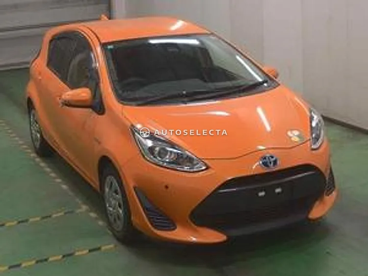 Toyota Aqua 2017, photo 1 of 1