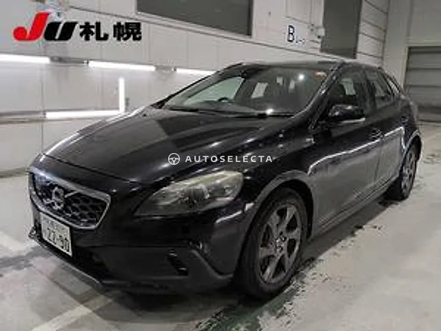 Volvo V40 2013, auction grade 3.5