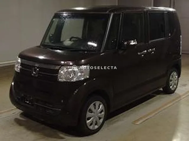 Honda N-BOX 2016, auction grade 3.5