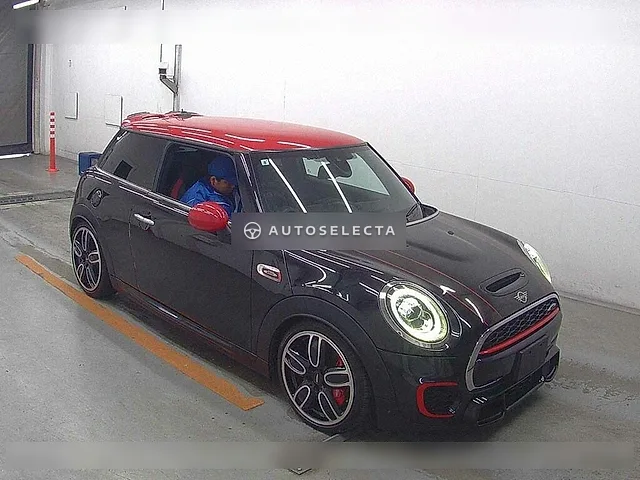 MINI 2020, auction grade 4.5