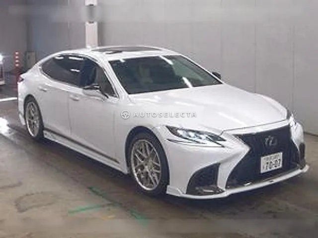 Lexus LS 2019, auction grade 3.5