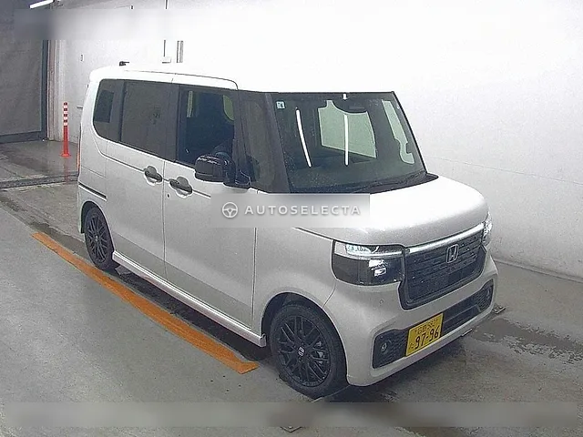 Honda N-BOX Custom 2026, auction grade S