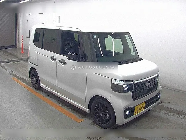 Honda N-BOX Custom 2026, auction grade S