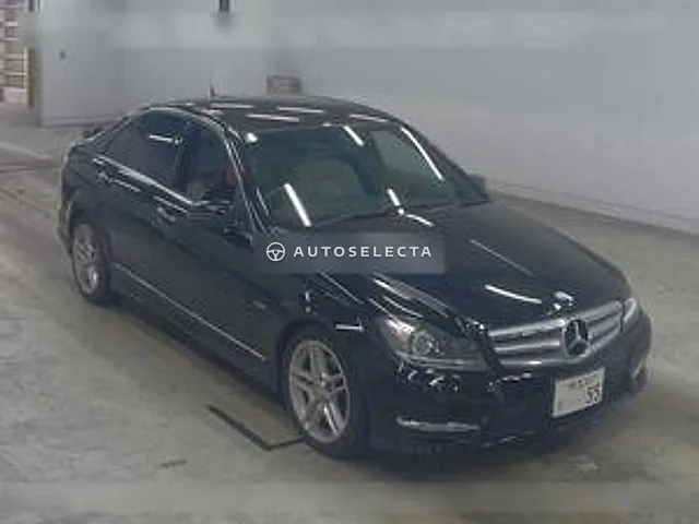 Mercedes-Benz C-Class 2012, auction grade R