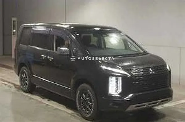 Mitsubishi Delica D:5 2021, auction grade 4