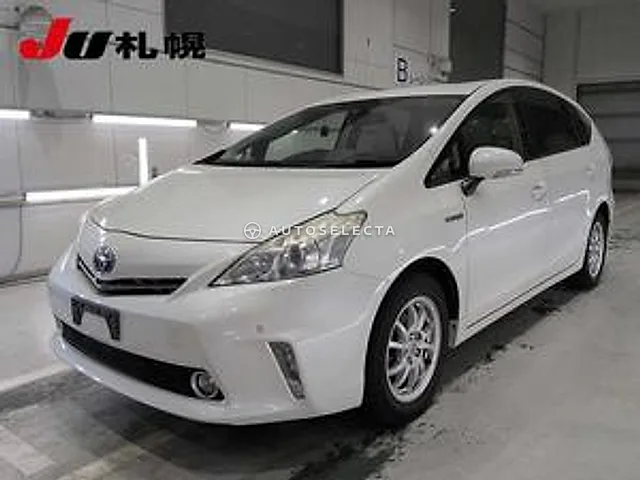 Toyota Prius Alpha 2014, auction grade R