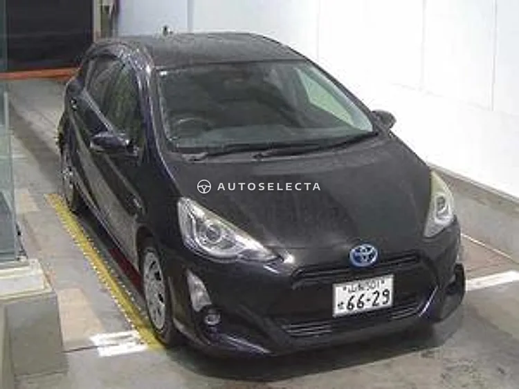 Toyota Aqua 2015, photo 1 of 1