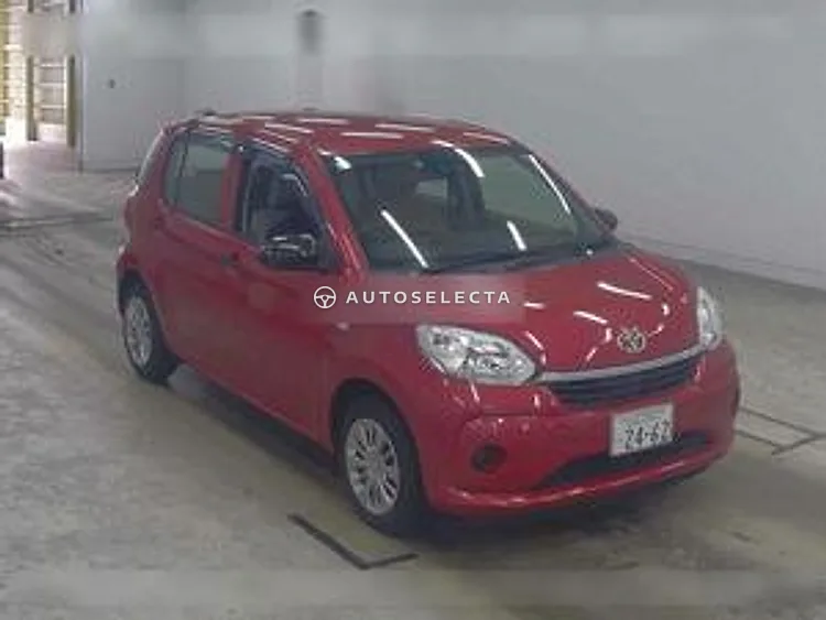 Toyota Esquire 2018, photo 1 of 1