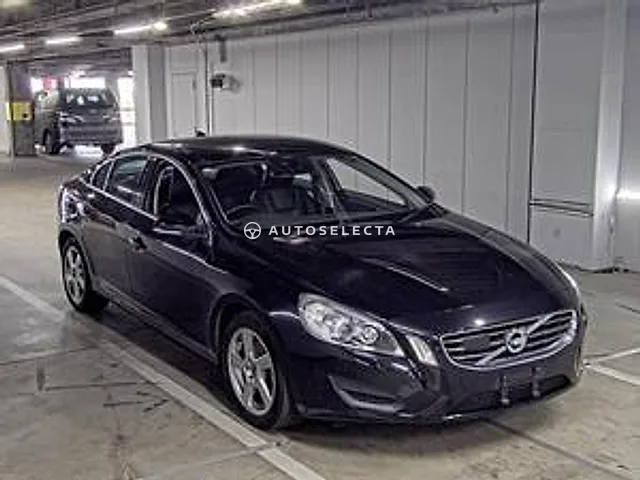 Volvo S60 2013, auction grade 4