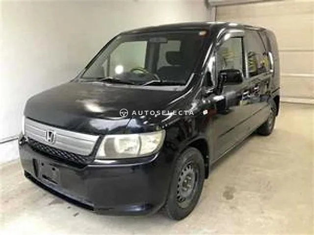 Honda Mobilio Spike 2006, auction grade 3