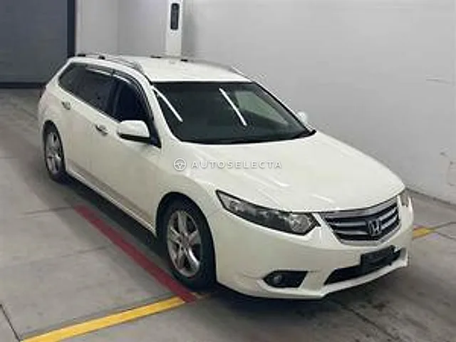 Honda Accord Tourer 2012, auction grade 3.5