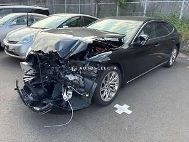 Lexus LS 2023