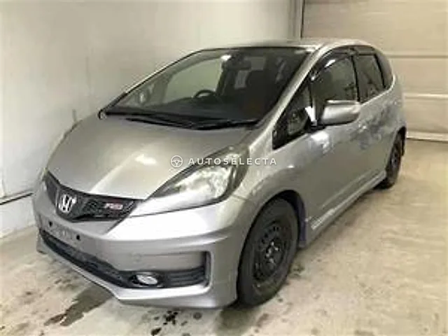 Honda Fit 2011, auction grade 3.5