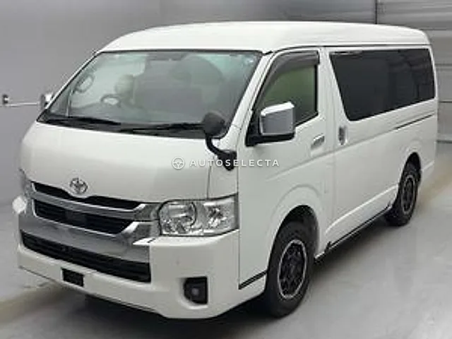 Toyota Hiace Wagon 2023, auction grade 3.5