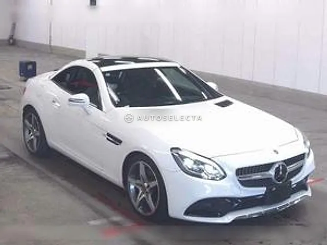 Mercedes-Benz SLC 2017, auction grade 4