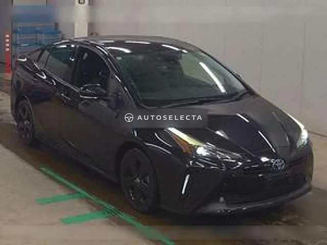 Toyota Prius 2021, auction grade 4.5