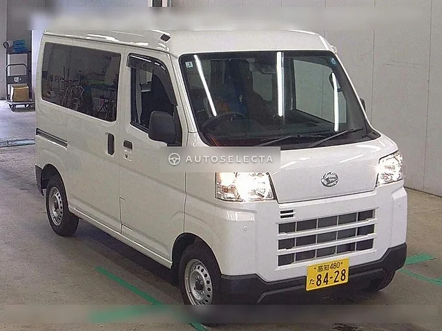 Daihatsu Hijet Cargo 2026, auction grade 5