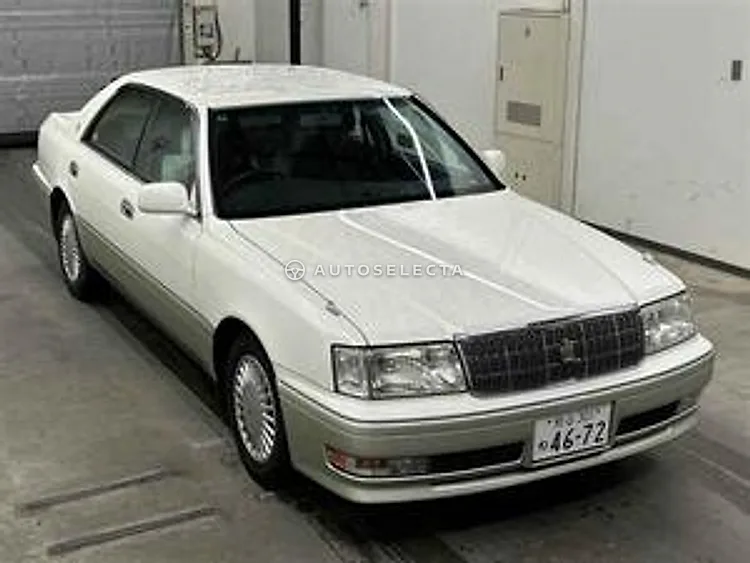Toyota Crown 1998, photo 1 of 1
