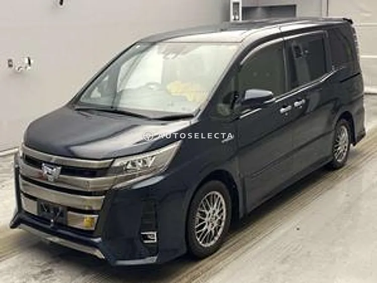 Toyota Noah 2019, photo 1 of 1