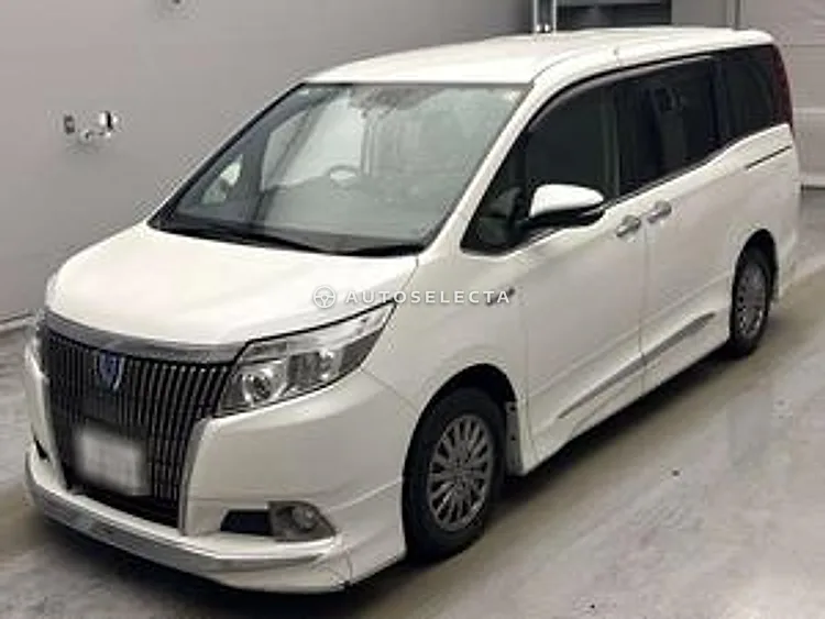 Toyota Esquire 2016, photo 1 of 1