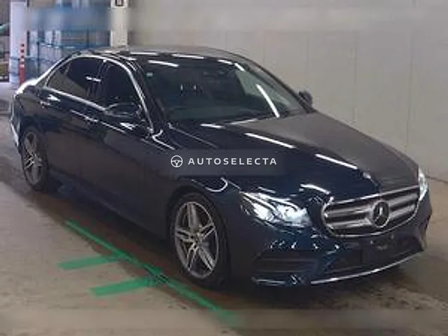 Mercedes-Benz E-Class 2017, auction grade 4