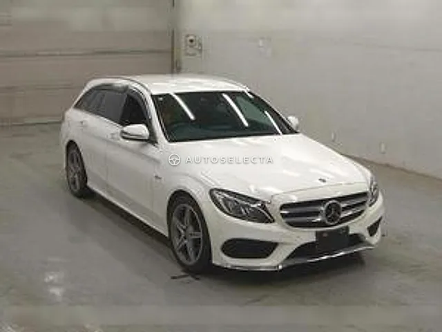 Mercedes-Benz C-Class Station Wagon 2017, auction grade 4