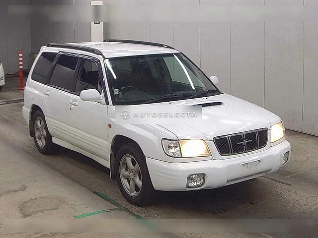 Subaru Forester 2001, auction grade R