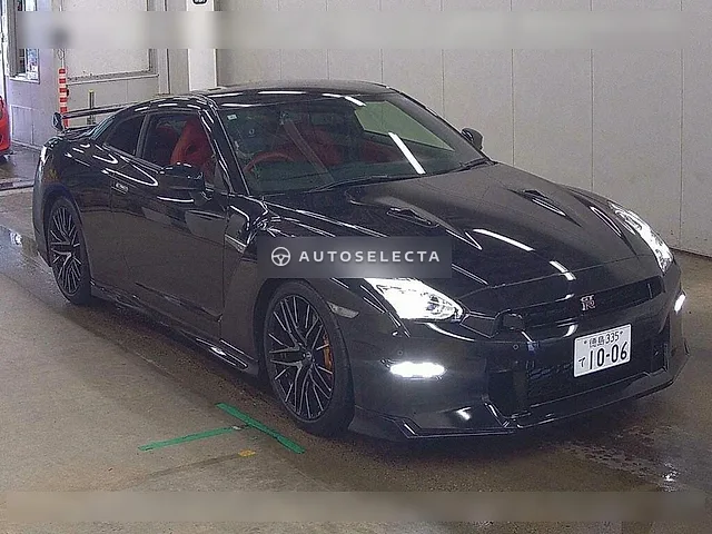 Nissan GT-R 2024, auction grade 5