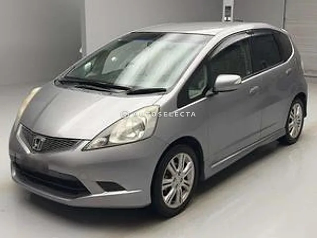 Honda Fit 2010, auction grade RA