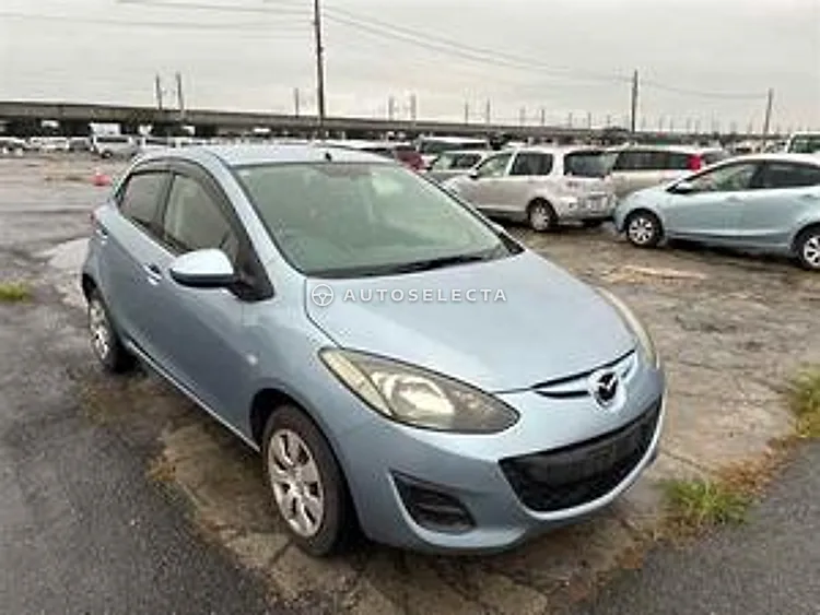 Mazda Demio 2013, photo 1 of 1