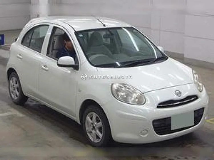 Nissan March 2011, photo 1 of 1