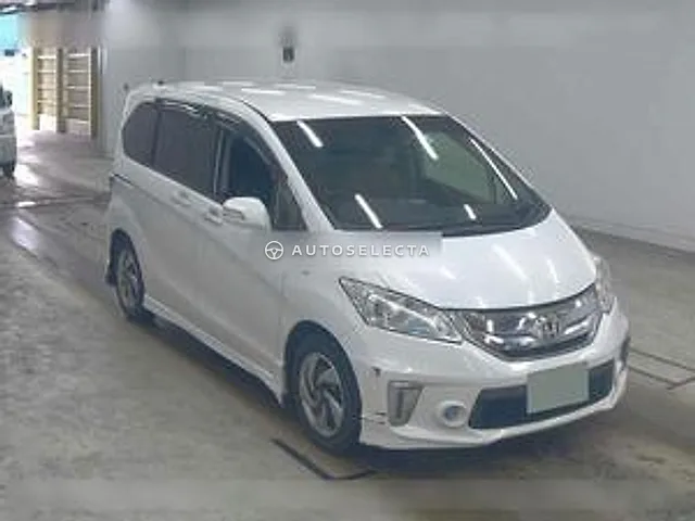 Honda Freed Hybrid 2015, auction grade R