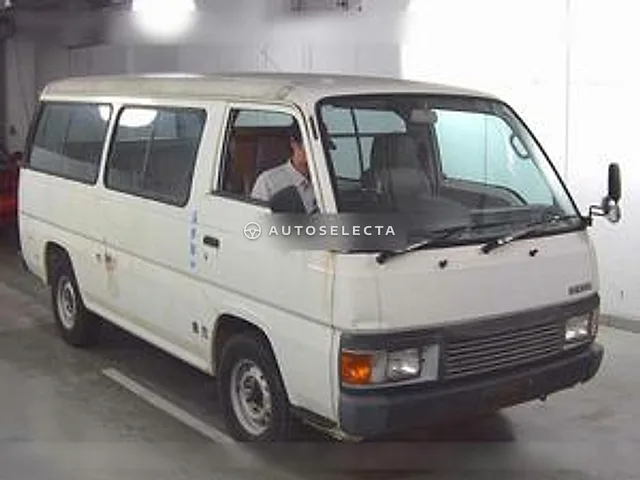 Nissan Homy Coach 1991, auction grade 3.5