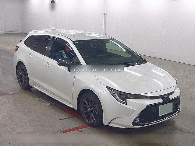 Toyota Corolla Touring 2021, auction grade 4.5