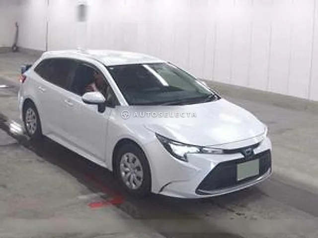 Toyota Corolla Touring 2025, auction grade 5