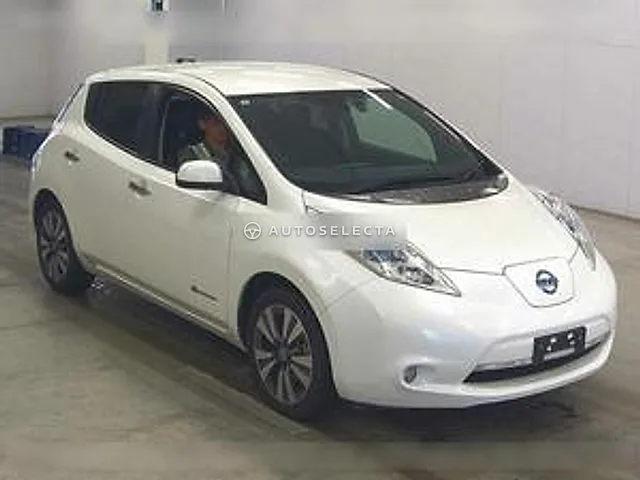 Nissan Leaf 2013, auction grade 4