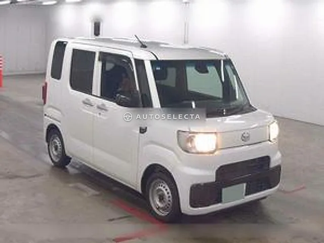 Daihatsu Hijet Caddie 2016, auction grade 4