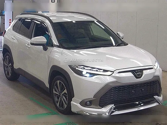 Toyota Corolla Cross 2023, auction grade R