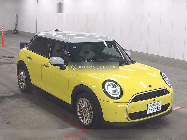 MINI 2024, auction grade 5