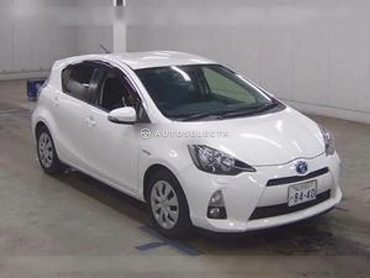 Toyota Aqua 2014, photo 1 of 1