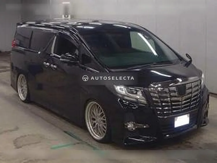 Toyota Alphard 2017, photo 1 of 1