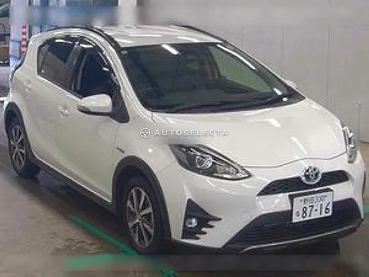 Toyota Aqua 2018, photo 1 of 6